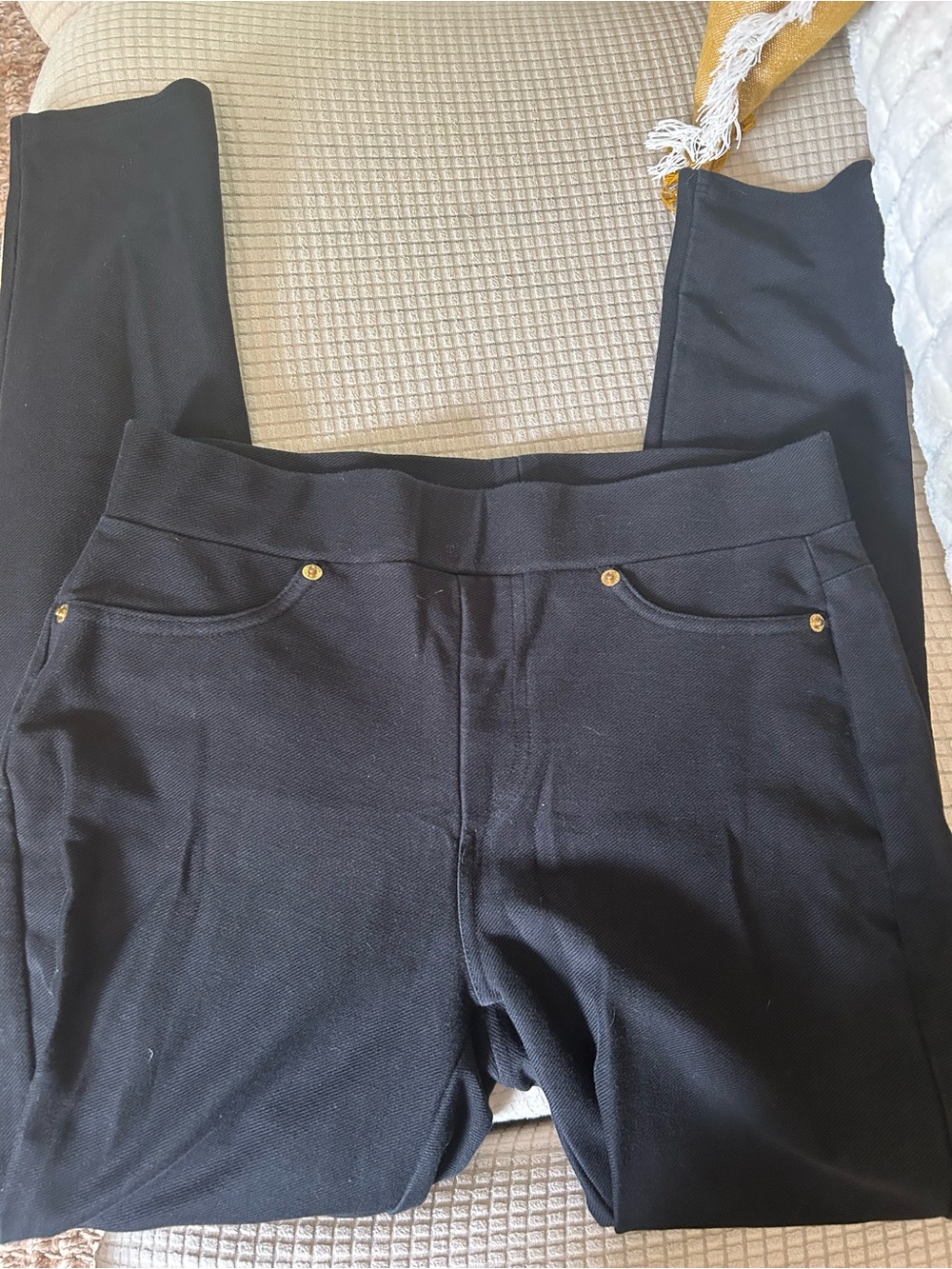 Michael Kors Black Skinny Ponte Pull-On Pants with Gold Studs - Picture 1 of 4